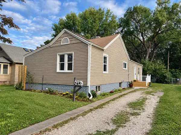 912 W Harvard Street, Champaign, IL 61821