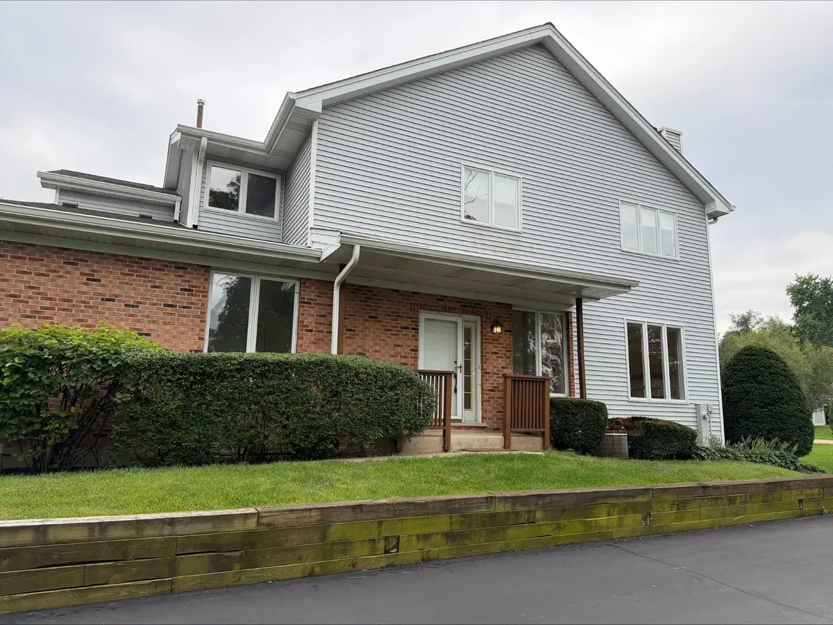 94 Charlotte Court #94, Cary, IL 60013 - #1