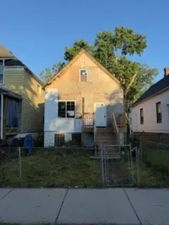 6912 S Woodlawn Avenue, Chicago, IL 60637