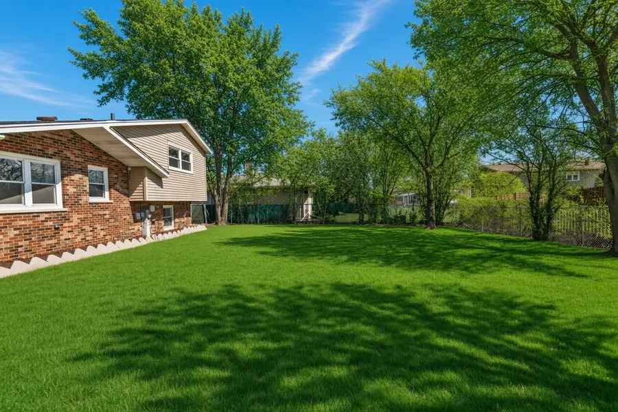 6151 Victoria Drive, Oak Forest, IL 60452 - #2