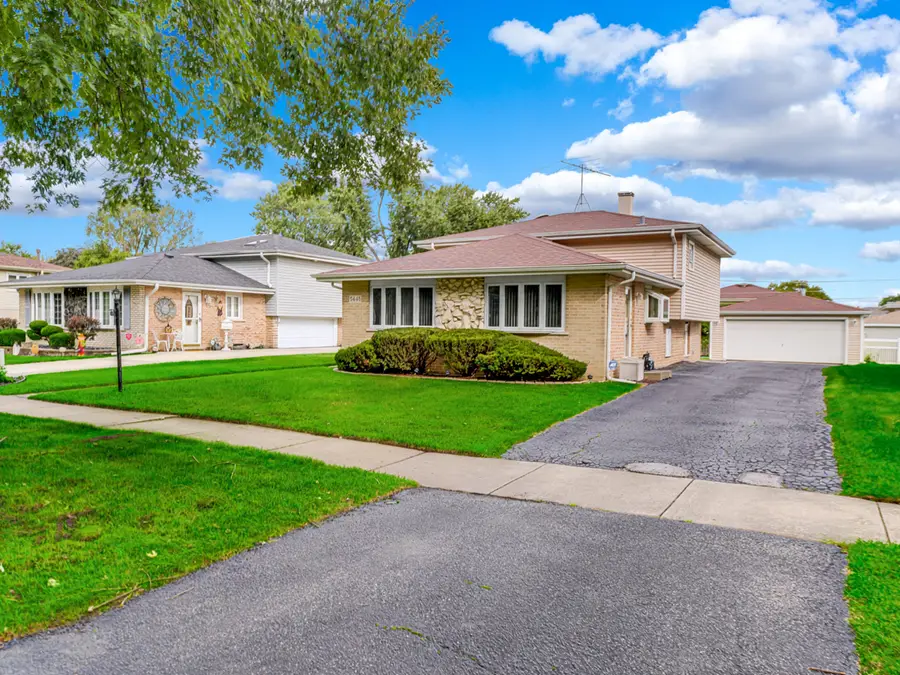 5448 139th Street, Crestwood, IL 60418 - #3