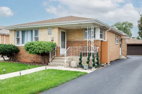 3521 Sarah Street, Franklin Park, IL 60131