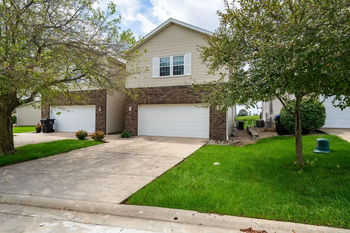 4 Everett Court, Bloomington, IL 61705 - #1