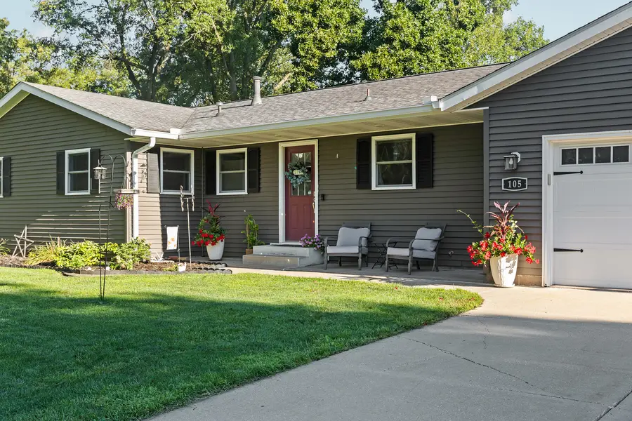 105 N Park Avenue, Geneseo, IL 61254 - #2