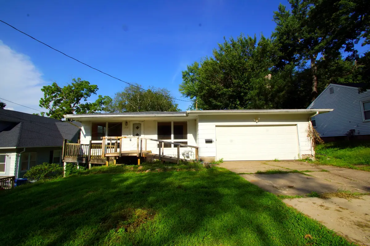 708 15th Street, Bettendorf, IA 52722 - #1