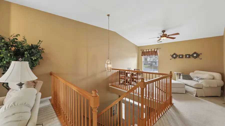 628 King Court #628, East Dundee, IL 60118 - #3