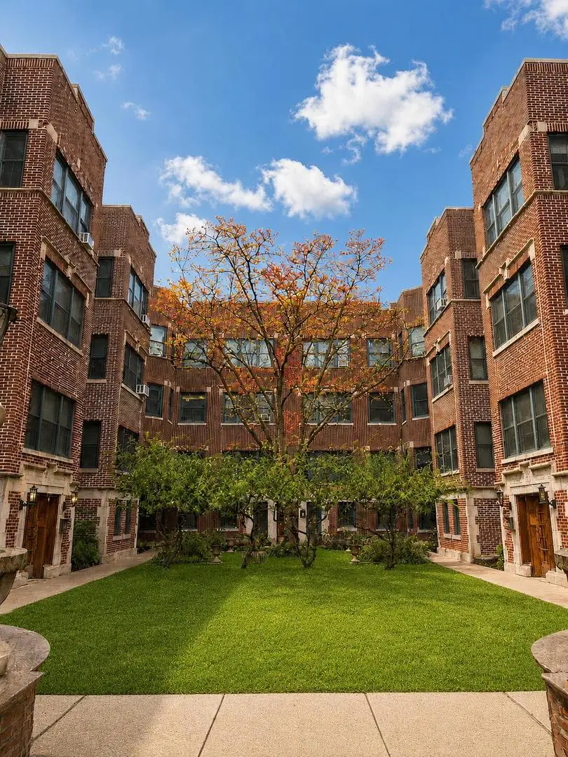 5551 S Kimbark Avenue #17, Chicago, IL 60637 - #1