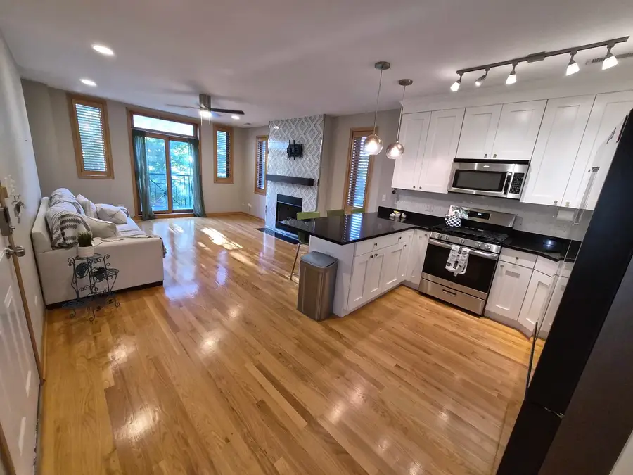 3745 S Michigan Avenue #2, Chicago, IL 60653 - #3