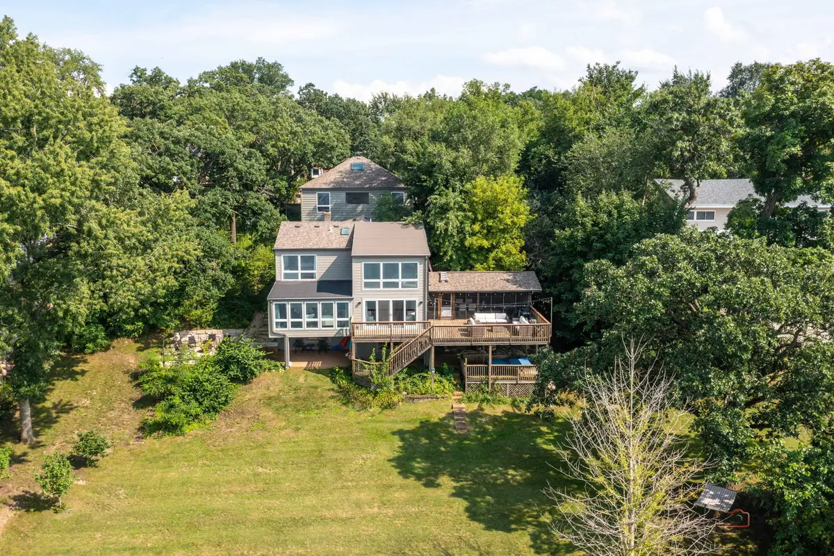 5419 E Lake Shore Drive, Wonder Lake, IL 60097 - #1