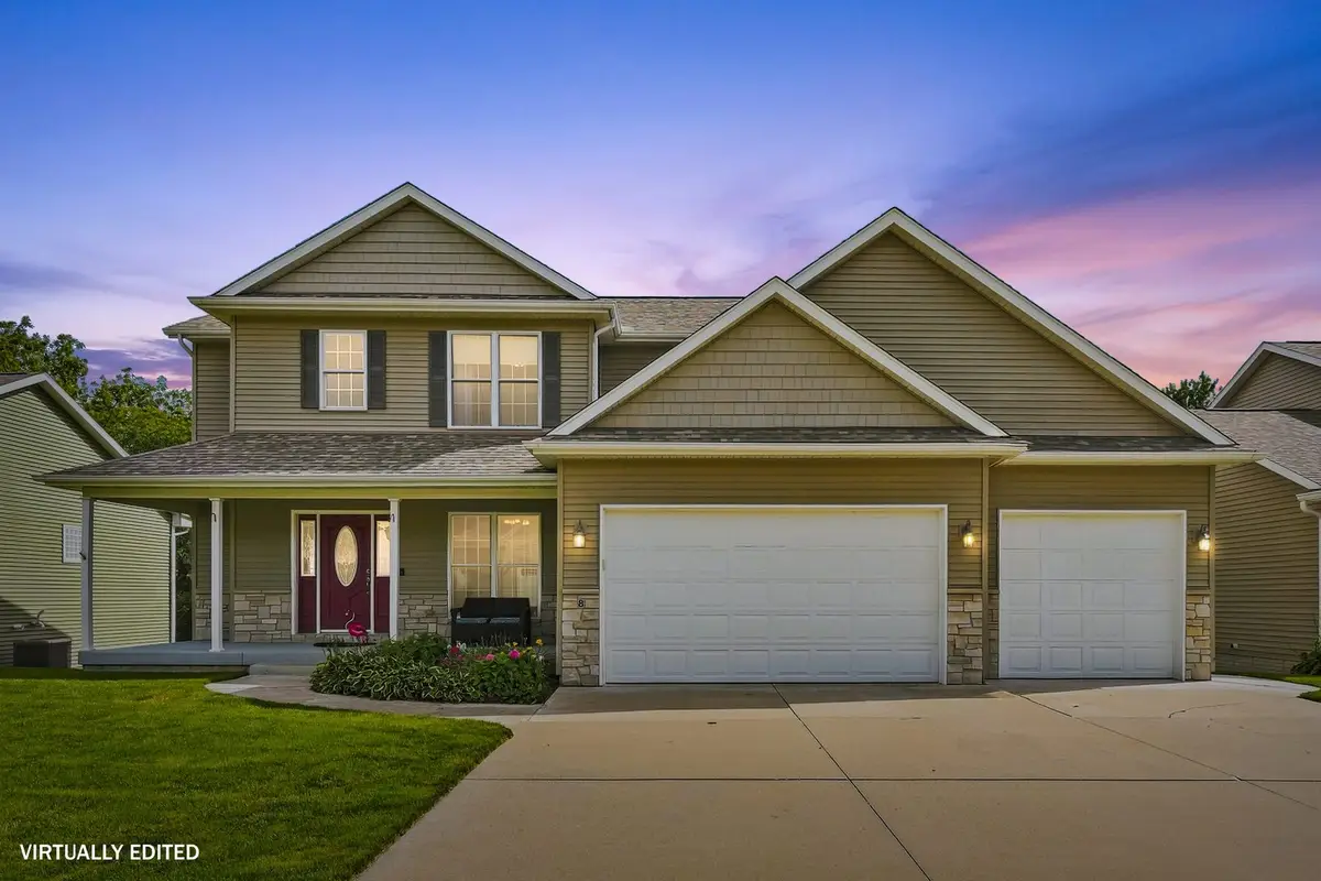 8 Buffalo Court, Le Claire, IA 52753 - #1