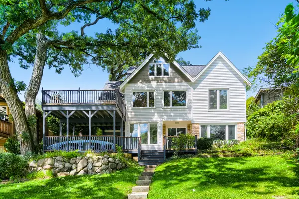 4615 W Lake Shore Drive, Wonder Lake, IL 60097