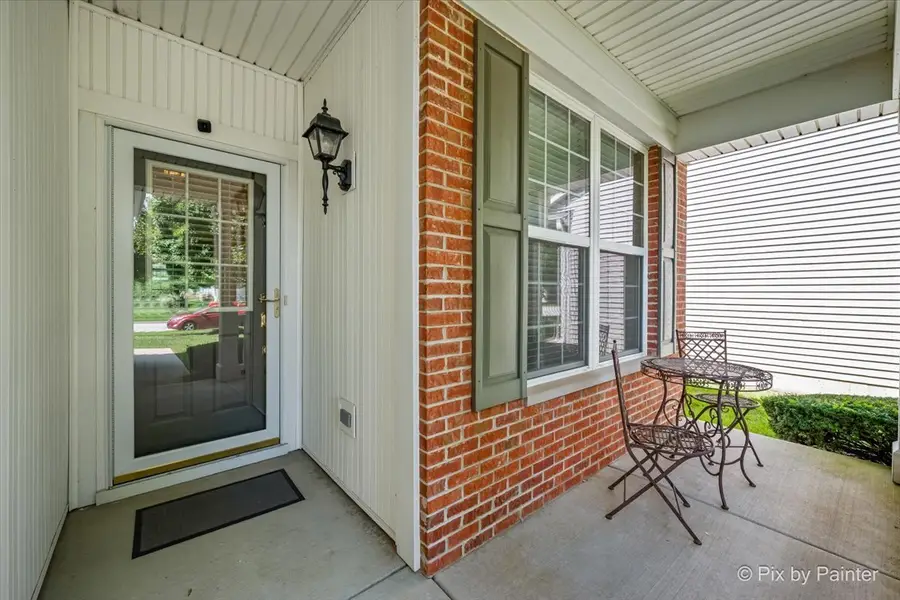 2892 Edgewater Drive, Elgin, IL 60124 - #2