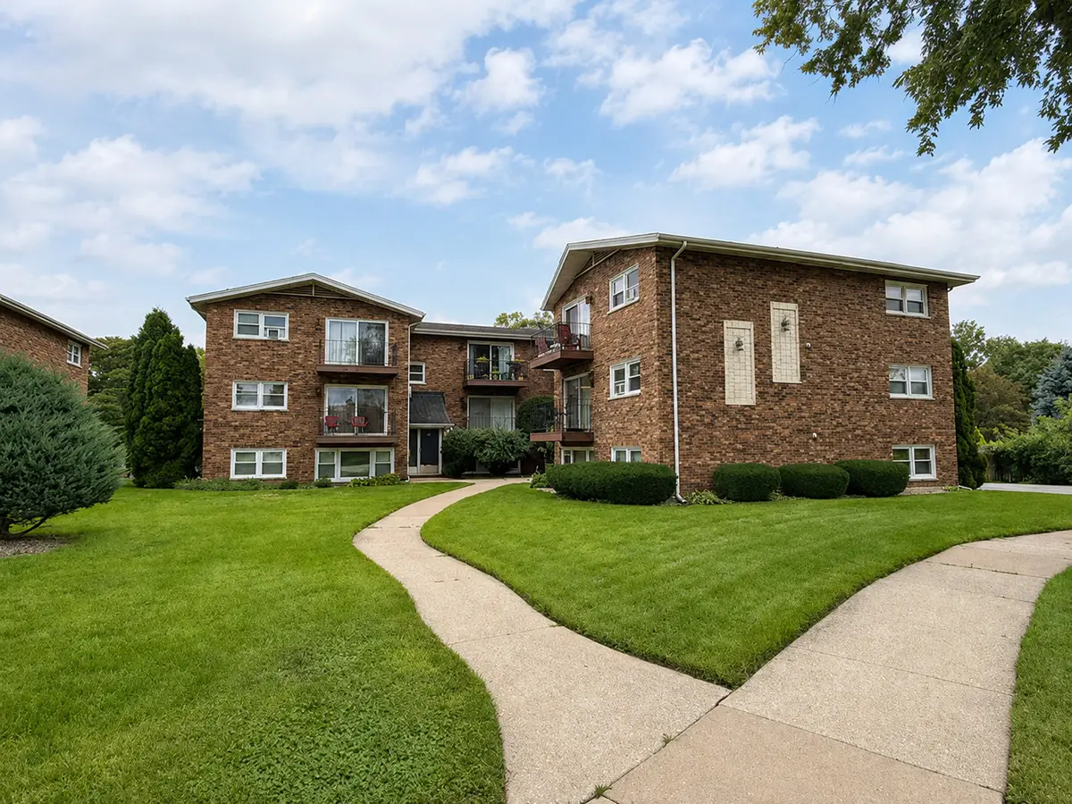 5629 6th Avenue #1B, Countryside, IL 60525 - #1