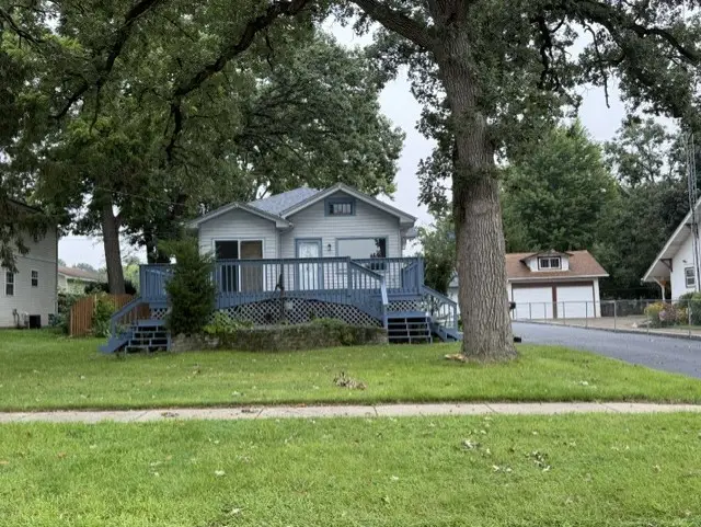 414 W Park Avenue, Round Lake, IL 60073 - #2