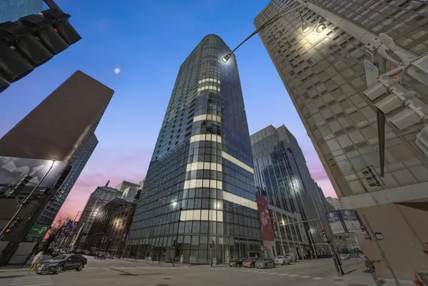 600 N Fairbanks Court #3105, Chicago, IL 60611