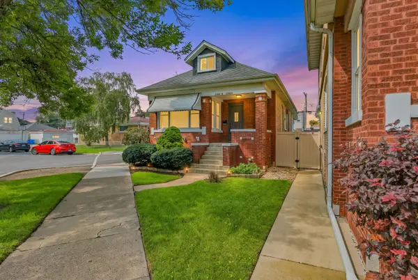 5306 N Lynch Avenue, Chicago, IL 60630