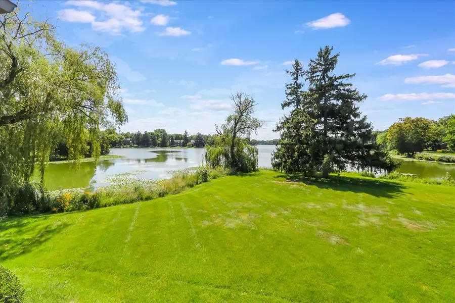 355 Indian Point, Lake Barrington, IL 60010 - #3