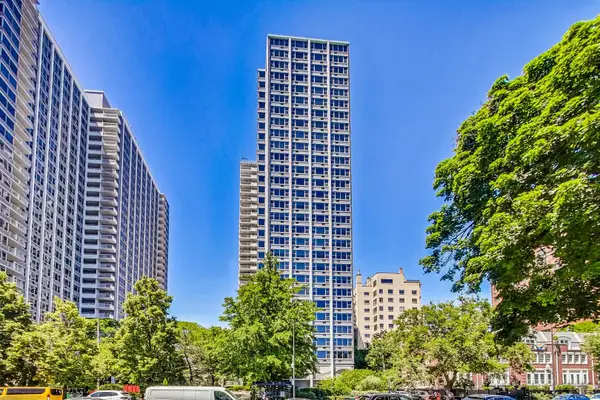 4250 N Marine Drive #1330, Chicago, IL 60613