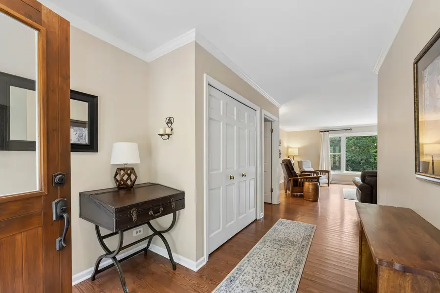 10 River Drive, Trout Valley, IL 60013 - #2