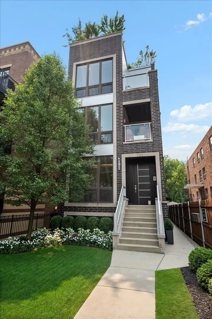 729 W Diversey Parkway #2, Chicago, IL 60614 - #2