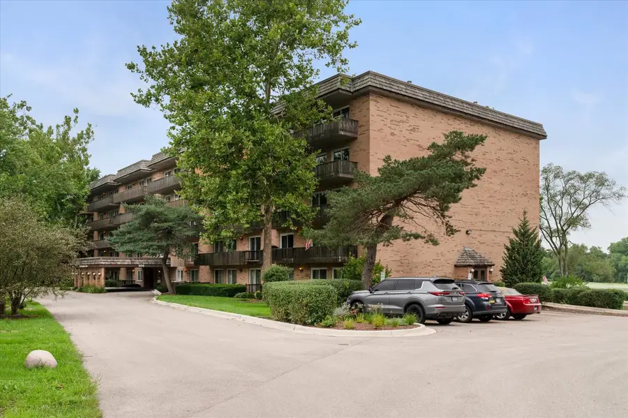 505 Redondo Drive #504, Downers Grove, IL 60516 - #3