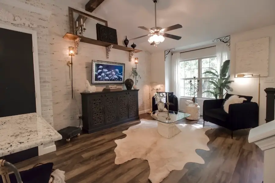 110 Swanson Street, Ottawa, IL 61350 - #3