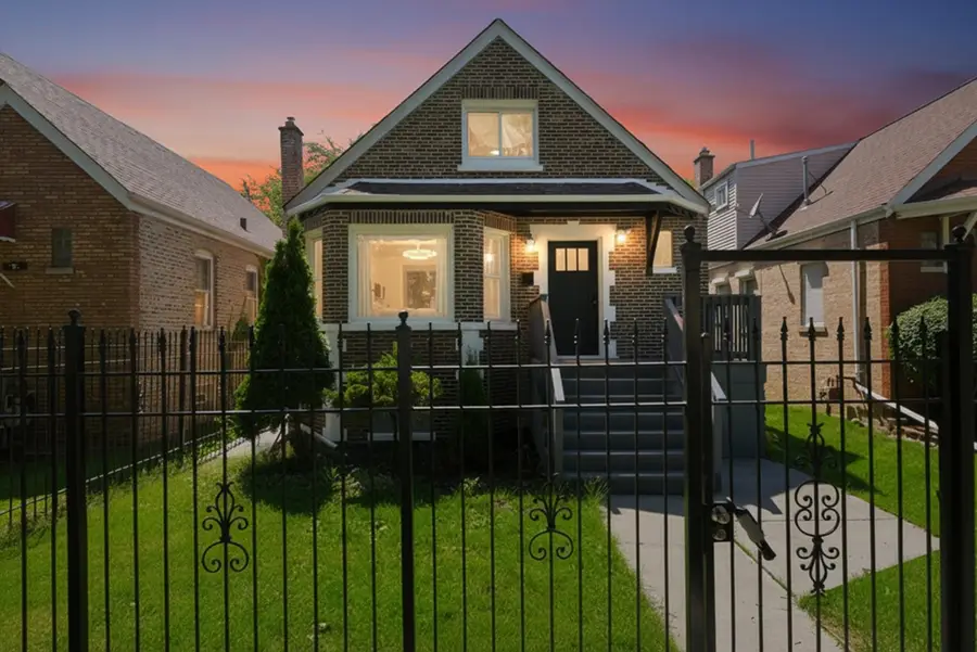 6604 S Rockwell Street, Chicago, IL 60629 - #2