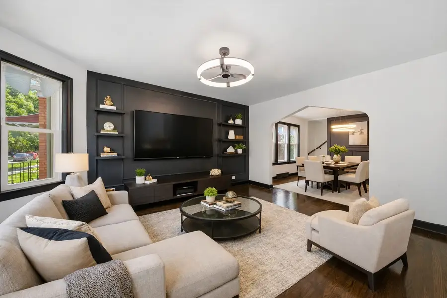 6604 S Rockwell Street, Chicago, IL 60629 - #3