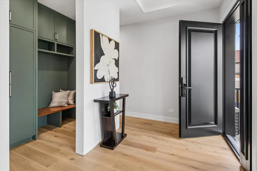 6022 N Ionia Avenue, Chicago, IL 60646 - #2