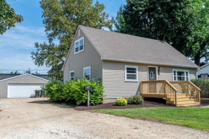 539 Central Avenue, Genoa, IL 60135 - #2
