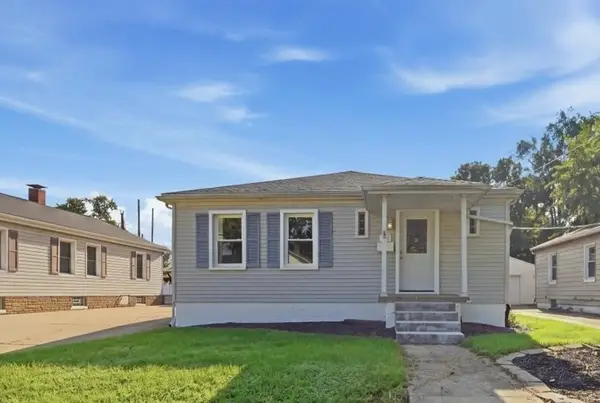 1005 N Western Avenue, Bloomington, IL 61701