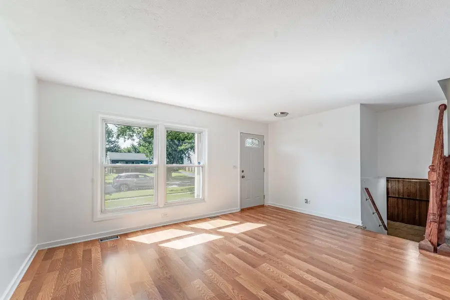 132 Garden Drive, Bolingbrook, IL 60440 - #2