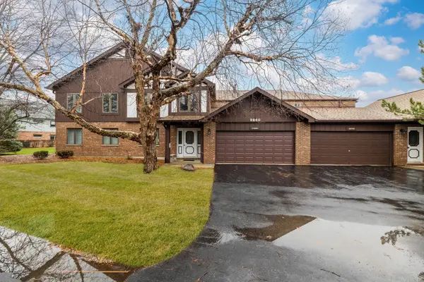 9840 Terrace Drive #E2, Palos Park, IL 60464