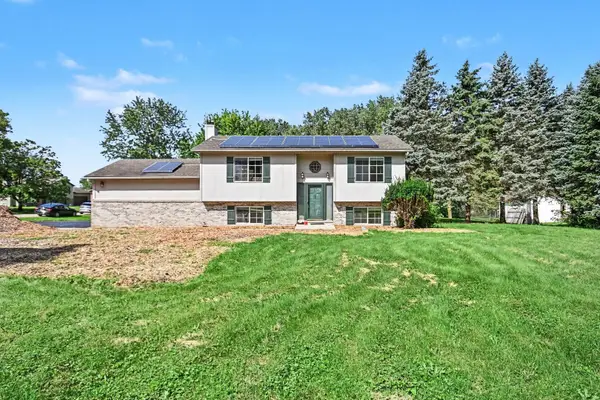 40020 N Adelphi Avenue, Beach Park, IL 60099