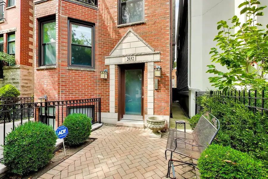 2032 N Burling Street #3, Chicago, IL 60614 - #2