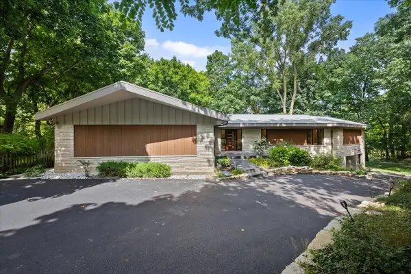 89 Cary Avenue, Highland Park, IL 60035