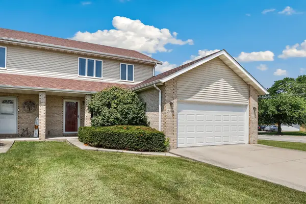 2399 Caton Crest Drive, Crest Hill, IL 60403
