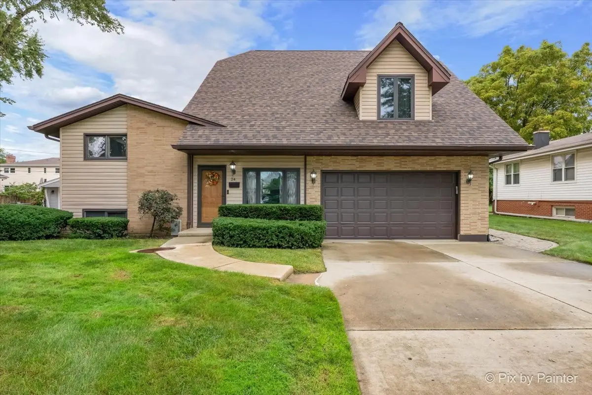 24 W Devon Avenue, Roselle, IL 60172 - #1