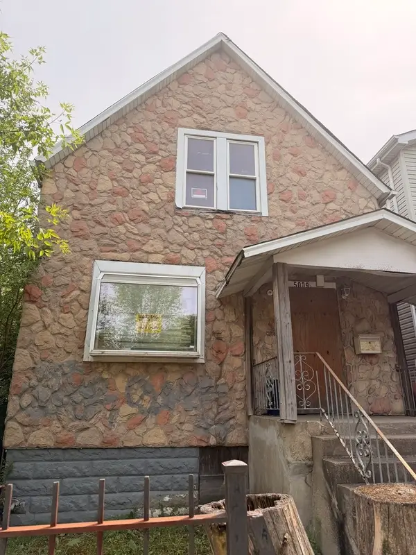 5009 W Chicago Avenue, Chicago, IL 60651