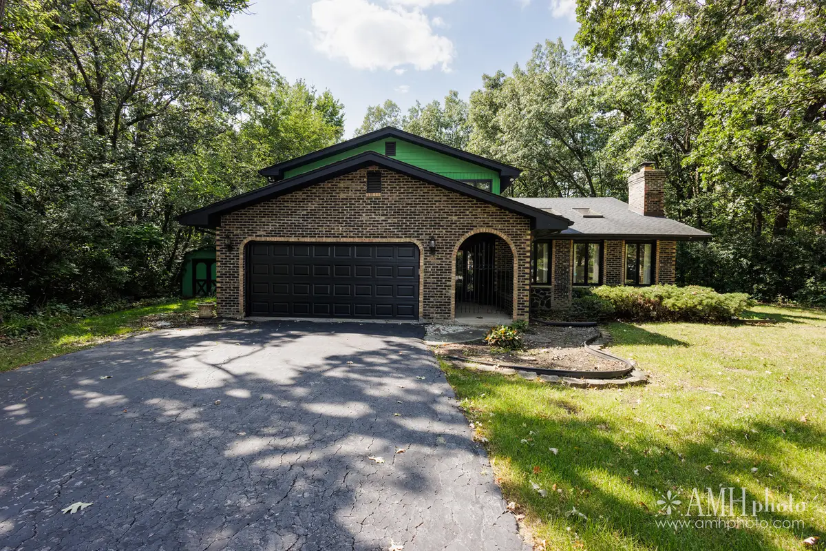 855 Charles Street, Crete, IL 60417 - #1
