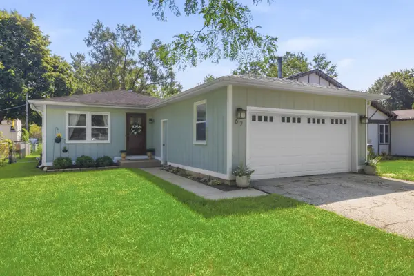 67 Barberry Drive, Crystal Lake, IL 60014