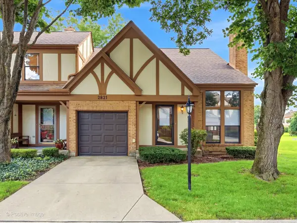 2821 Ashton Court, Westchester, IL 60154