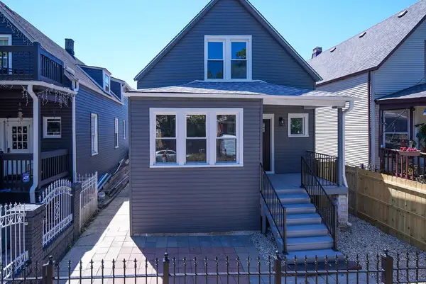 2250 N Kostner Avenue, Chicago, IL 60639