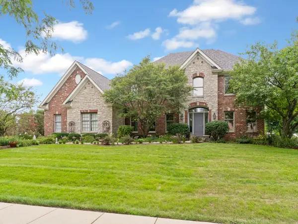 4135 River Ridge Drive, St. Charles, IL 60175