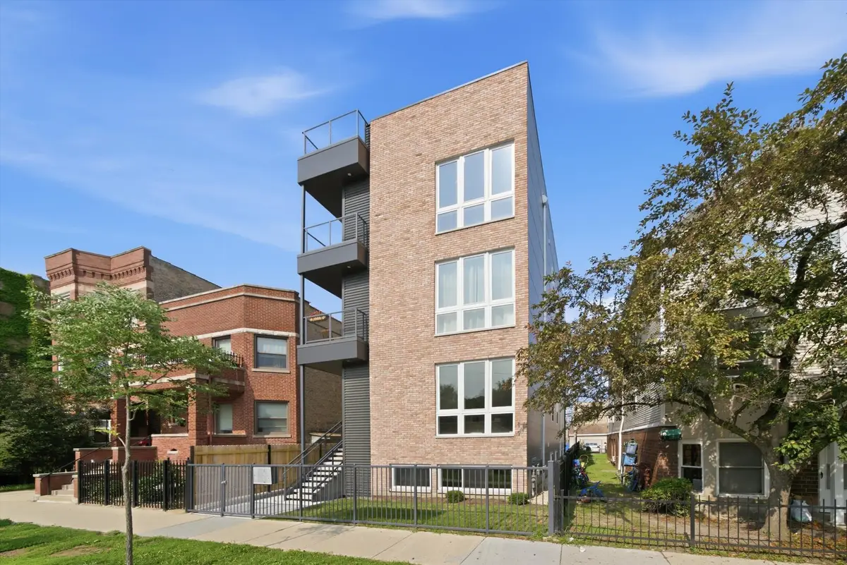 1244 N Kedzie Avenue #4, Chicago, IL 60651 - #1