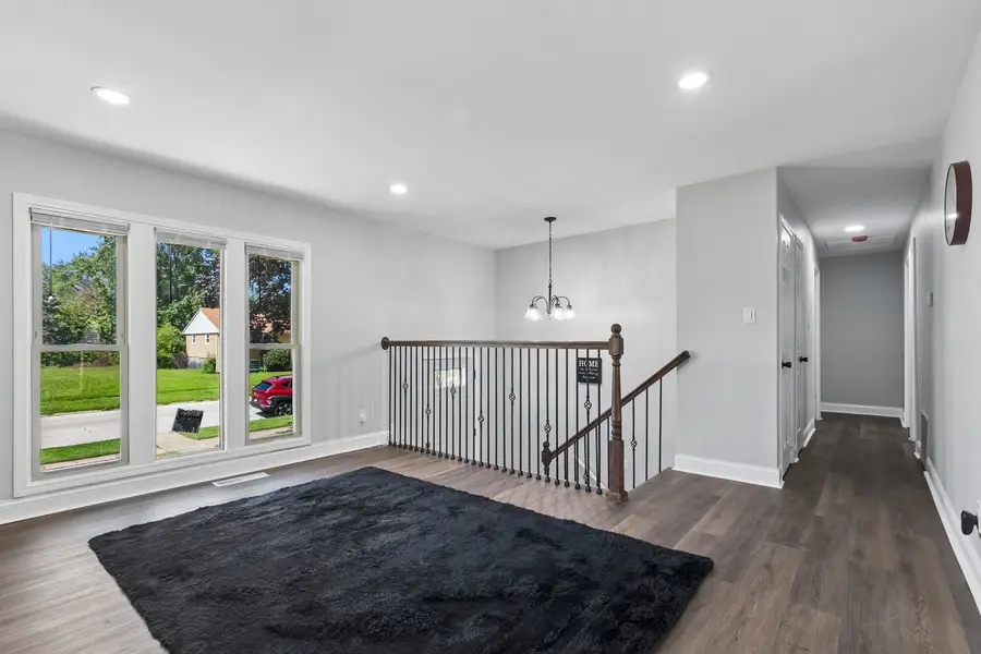291 Clyde Avenue, Calumet City, IL 60409 - #3