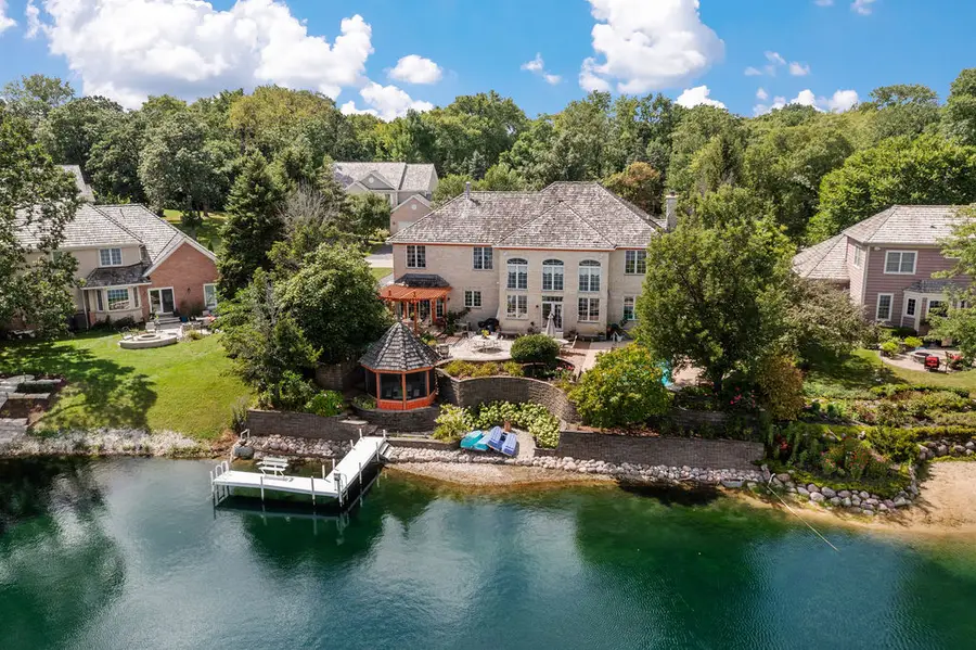 28951 Forest Lake Lane, Libertyville, IL 60048 - #3