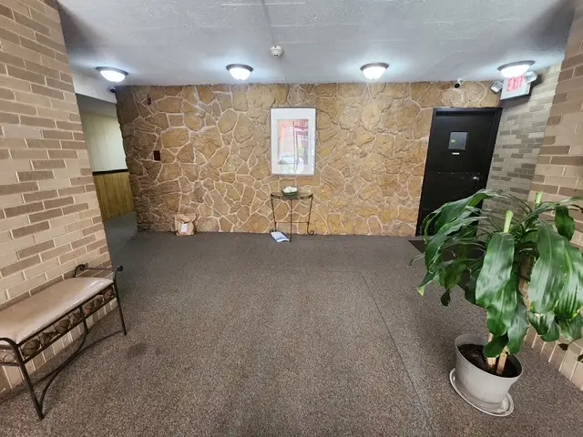 550 Ida Street #4sw, Des Plaines, IL 60016 - #2