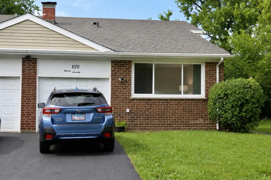 1170 Heather Lane, Glen Ellyn, IL 60137 - #3