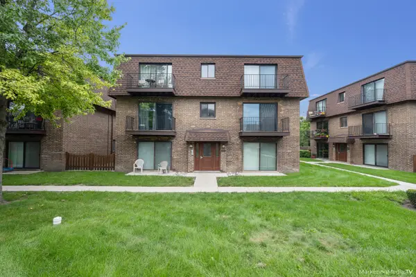 9818 Bianco Terrace #3F, Des Plaines, IL 60016